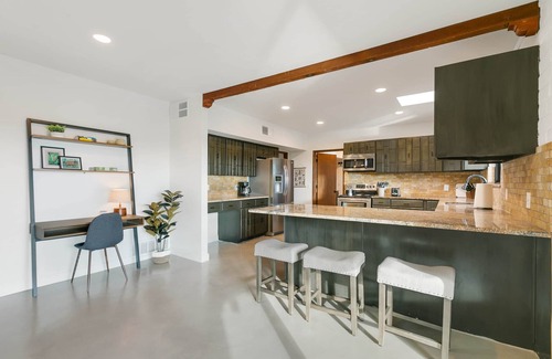 Flecha Caida Ranch Estates Maison | The Wyatt: Treat Yourself - You Deserve It!