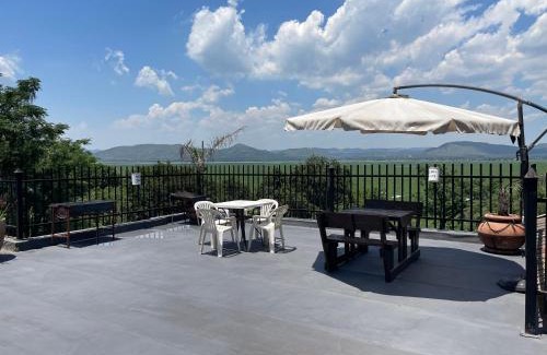 Schoemansville Maison | The Yacht House