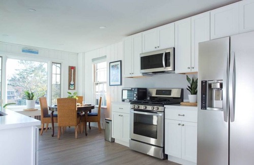 Marblehead Appartement | The Yachtsman Suite – Classic Coastal Style in the Heart of Old Town Marblehead