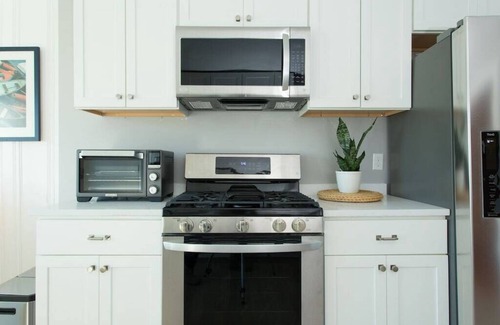 Marblehead Appartement | The Yachtsman Suite – Classic Coastal Style in the Heart of Old Town Marblehead
