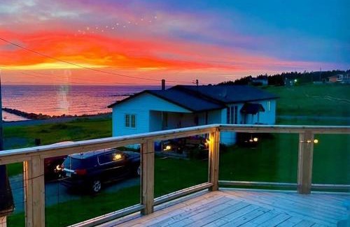 Heart's Delight Maison | The Yellow Dory -hearts Delight 2br! Ocean Views