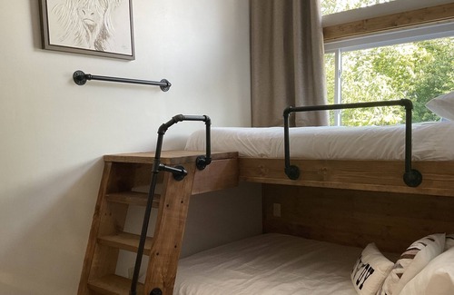 Princeton Maison | THE YELLOWSTONE in PRINCETON