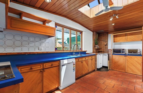 Tauranga Maison | The Zen Hideout - Tauranga South Holiday Home