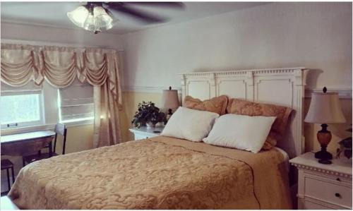 Jewett City Maison | TheGWMHouse