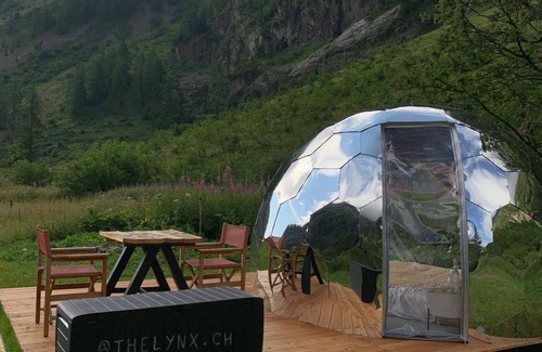Salvan Cabine | Thelynx.ch : Cosy dome in the alps