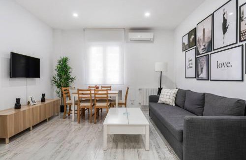 Saint-Fons Appartement | Théo - appartement 5 personnes - checl in h24 - wifi