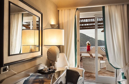 Vulcanello Hôtel | Therasia Resort Sea & Spa - The Leading Hotels of the World