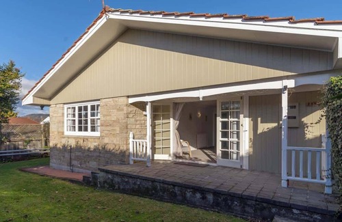 Springfield Maison | Thermal Adventure Retreat