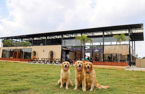 Anekal Station Balnéaire | Therpup Resort