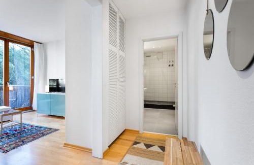Mitte Appartement | TheZion, lovely 1 BR up to 3