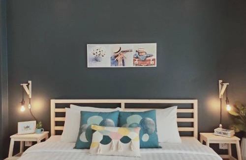 Karon Maison | Thira House