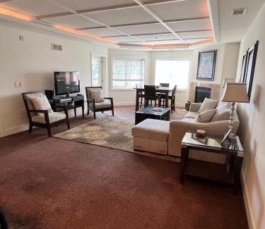 Traverse City Maison | Third Floor Suite with lots of amenties