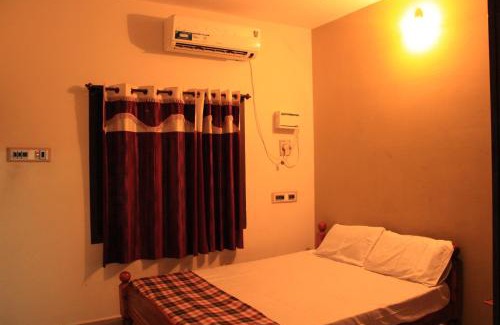 Kumbakonam Maison | Thirumalai Home Stay - Group & Family Stay Room VL Swami Malai Temple