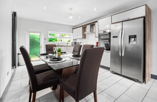 Hall Green Maison | This 3-bedroom luxury property is located within the county of West Midlands