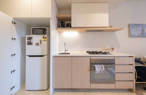 Caulfield East Appartement | This apartment is a 2 bedroom(s), 1 bathrooms, located in Caulfield North, VIC.
