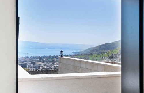 Tiberias Appartement | This apartment is a 1 bedroom(s), 1 bathrooms, located in Tiberias, North District.