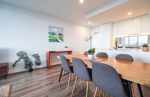 Footscray Appartement | This apartment is a 3 bedroom(s), 2 bathrooms, located in Footscray, VIC.