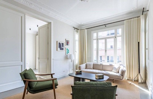 Nisantasi Appartement | This apartment is a 3 bedroom(s), 3.5 bathrooms, located in Şişli, İstanbul.