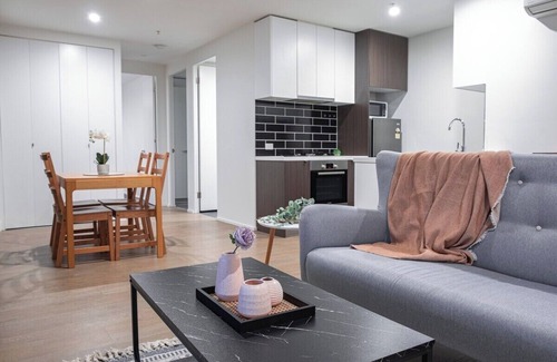 Maribyrnong Appartement | This apartment is a 2 bedroom(s), 2 bathrooms, located in Maribyrnong, VIC.