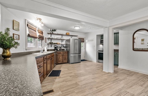 Terry Sanford Maison | This beautiful home is in the historic Haymount district of Fayetteville.