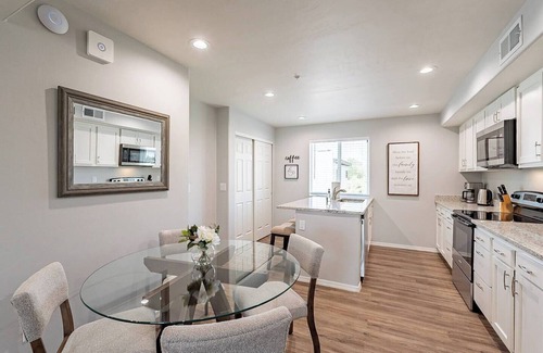 Amphi Appartement | This centrally located 2 bedroom 2 bathroom is fully remodeled with electric vehicle charging on site