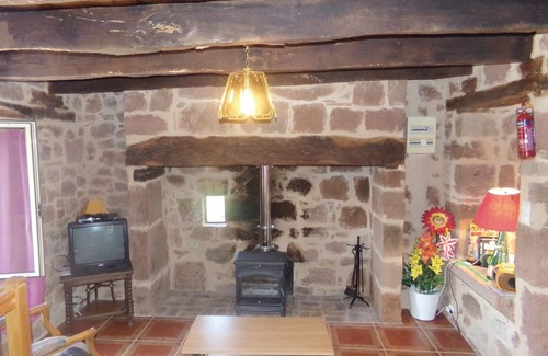 Teillots Maison | 2 chambres hébergement à Teillots/Puy Redon