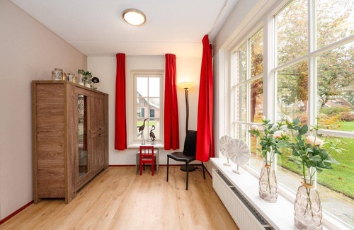 Wierden Maison | This comfortable luxury villa is located in the vacation park Buitengoed Het Lageveld. Next to the park is a swimming lake (36 ha) - a swimming and recreational paradise in the summer months.