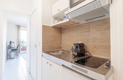 French Riviera Copropriété | This condominium is a 1 bedroom(s), 1 bathrooms, located in Beausoleil, AL.