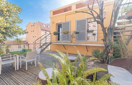 Beausoleil Copropriété | This condominium is a 1 bedroom(s), 1 bathrooms, located in Beausoleil , AL.
