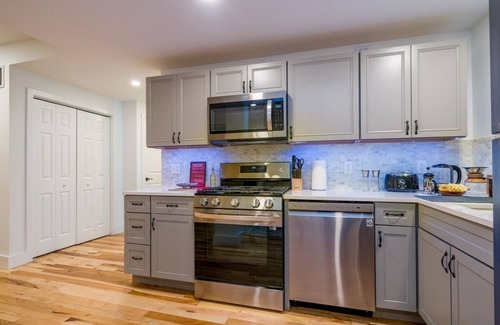 Corn Hill Maison | This house is a 1 bedroom(s), 1 bathrooms, located in Rochester, NY.