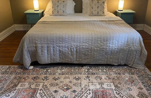 Whittier Maison | This house is a 2 bedroom(s), 2 bathrooms, located in Denver, CO.