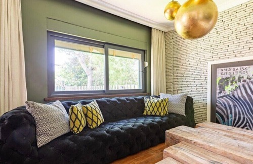 Uludag Maison | This house is a 4 bedroom(s), 2.5 bathrooms, located in Sarıyer, İstanbul.