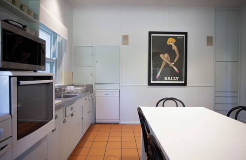 Lake Wendouree Maison | This house is a 4 bedroom(s), 1 bathrooms, located in Lake Wendouree, VIC.