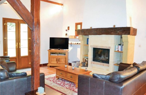 Montgesty Maison | 4 chambres hébergement à Montgesty