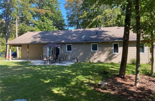 Point Clark Maison | This property is in pause until Dec 31, 2025