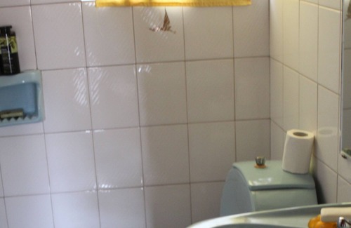 Athens Appartement | Chambre privée élégante et salon supplémentaire avec cheminée