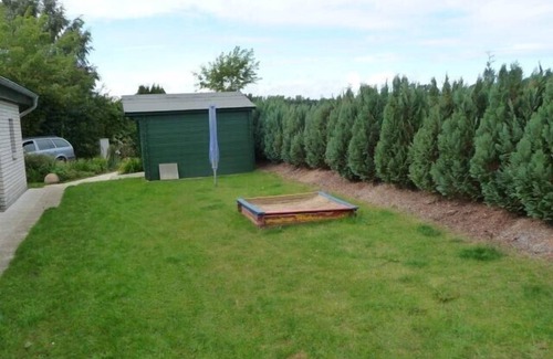 Kaltenhof Maison | This semi-detached holiday home is located on a plot of over 600m², fenced in wi