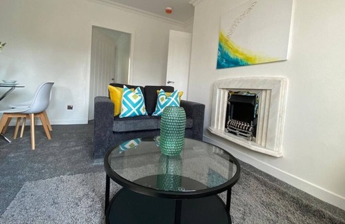 Blantyre Appartement | This serviced apartment is a 2 bedroom(s), 1 bathrooms, located in Blantyre, Scotland.