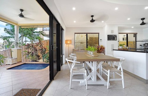 Stuart Park Maison | This townhouse is a 3 bedroom(s), 3 bathrooms, located in Stuart Park, NT.