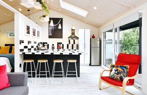 Addington Villa | Ce sera le studio le plus branché de la ville