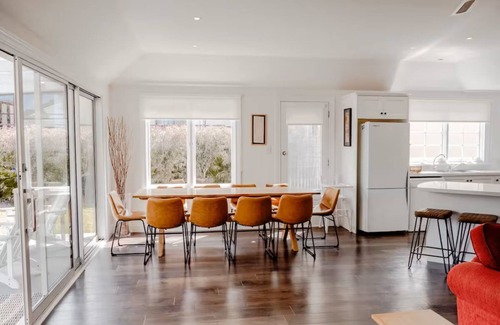 Victoria Maison | Thistle Beach Cottage-Port Fairy