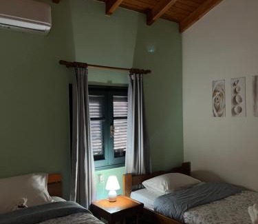 Pefki Maison | Tholos Alexandra's Beachfront House