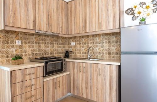 Pefki Appartement | Tholos Stone Suite with Amazing View