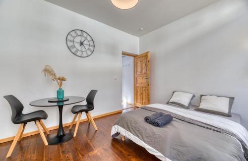 La Bouille Appartement | Thomas F2 moderne au coeur de la Bouille