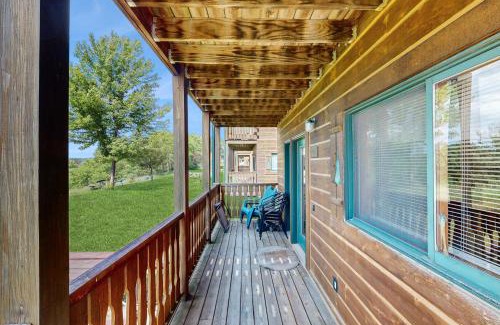 Warrens Maison | Three Bears Overlook- Lower
