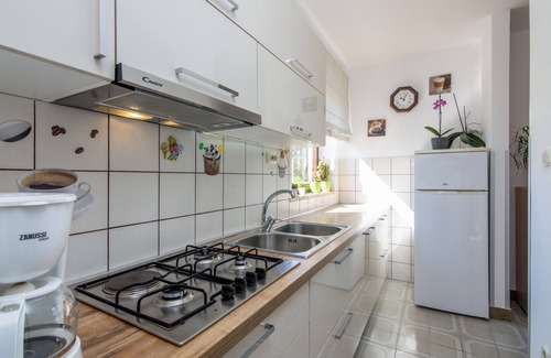 Polje Cepic Appartement | Appartement de trois chambres avec la terrasse Cepic, Sredisnja Istra (A-11636-a)