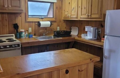 Wolfeboro Cabine | Three bedroom Cabin on Rust Pond Beach