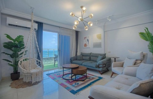 Bab Sharqi Appartement | Three-Bedroom Deluxe Apartment With Sea View