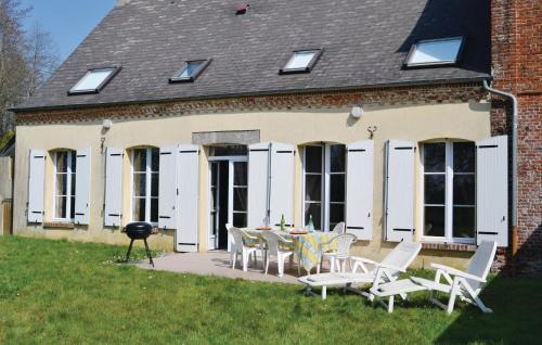 Chigny Maison | Three-Bedroom Holiday Home In Chigny
