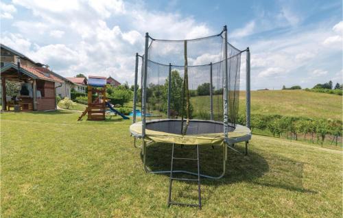 Kupinecki Kraljevec Maison | Three-Bedroom Holiday Home In Starjak